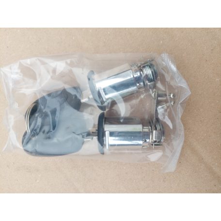 Skoda Felícia ajtózárbetét 98-tól